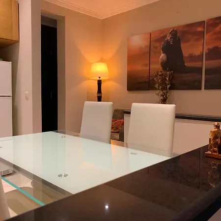 Alrose Apartamento *