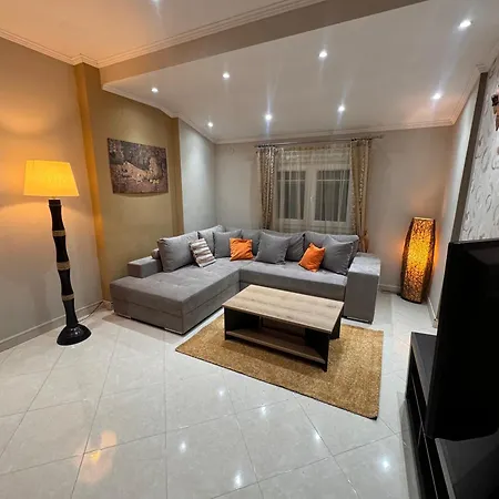 Alrose Apartamento *