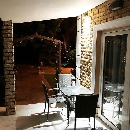 Alrose يميناريا